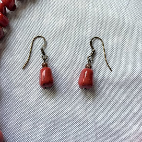 JEWELRY - 9" Apple red coral bead necklace earrings set silver pendant, western - Picture 4 of 8